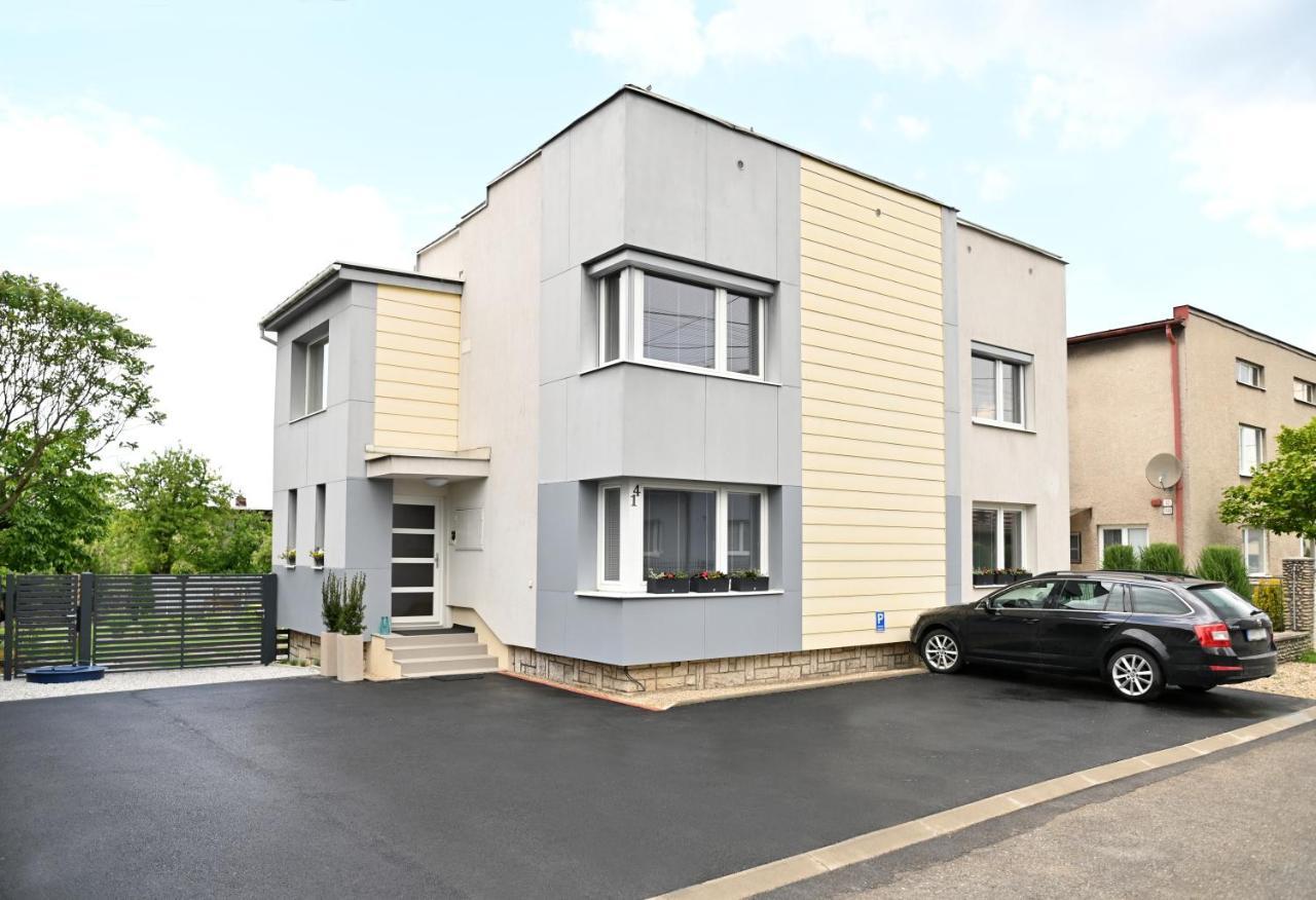 Apartmán 5FIVE Prešov Exterior foto